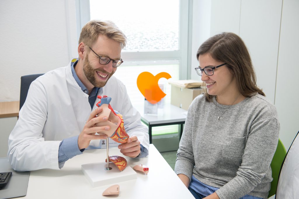 Julian Härtel und EMAH Anika