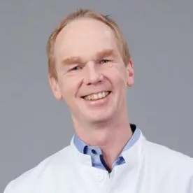 Dr. med. Rolf Scholer-Everts, Vorstand